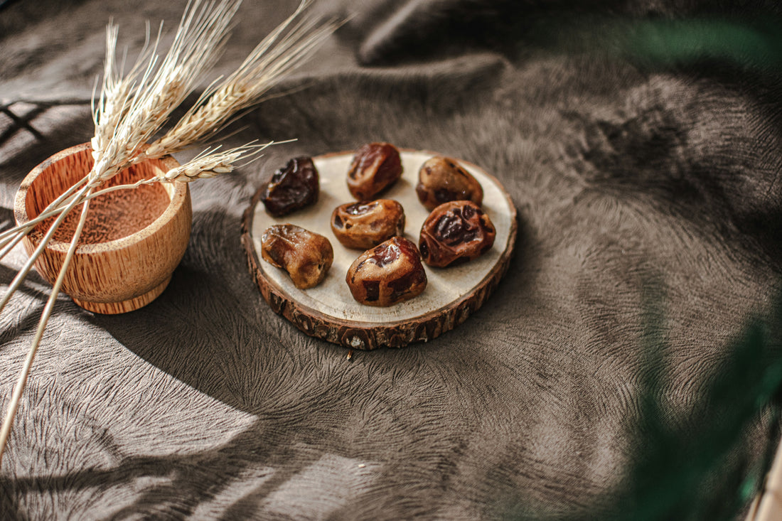 Freshness Guaranteed: The 4-Point System Our Wholesale Date Cake Delivery Follows